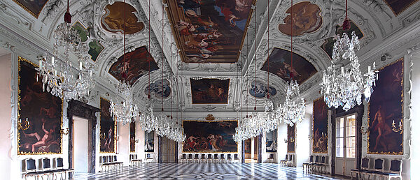 Planetary Room and state rooms
