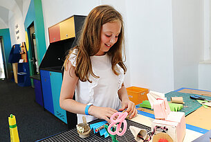 Ferienprogramm 2026 im Universalmuseum Joanneum