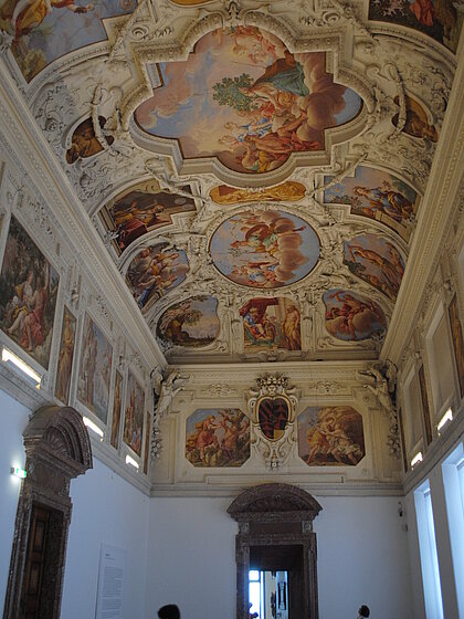 View of the Marble Hall in Schloss Trautenfels.
