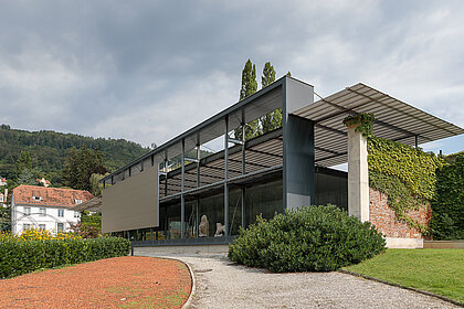 Das Archäologiemuseum im Garten von Schloss Eggenberg.