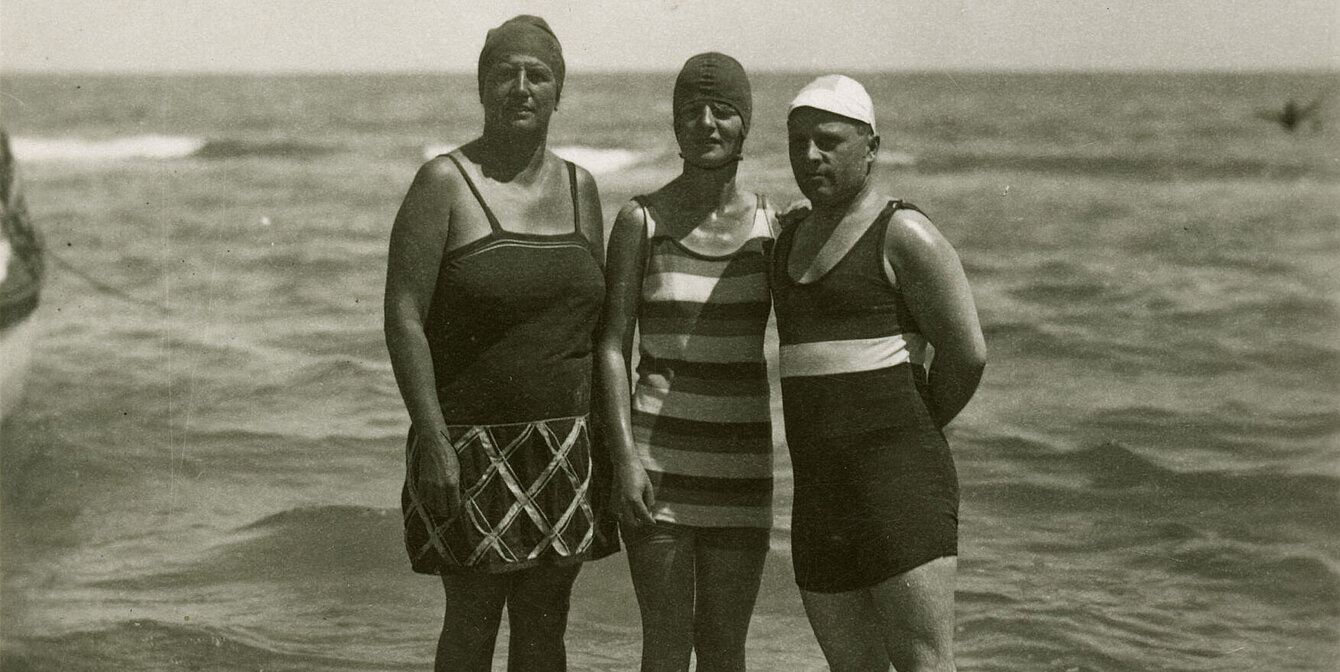Am Strand, 1920er, Nachlass Sorger, MMS/UMJ