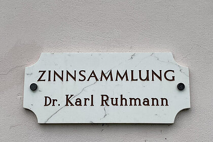 Dreharbeiten für "Wer bist du: Steiermark?" Zinnsammlung Dr. Karl Ruhmann, in der Trattenmühle bei Wildon