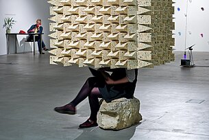 How do music exhibitions sound?