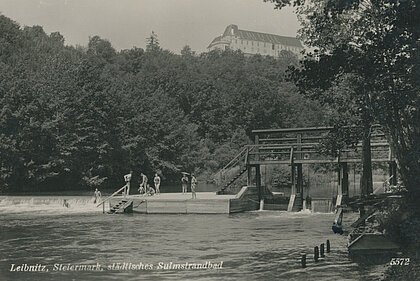 Vorderseite: Städtisches Sulmstrandbad in Leibnitz, 1942, Slg. Kubinzky