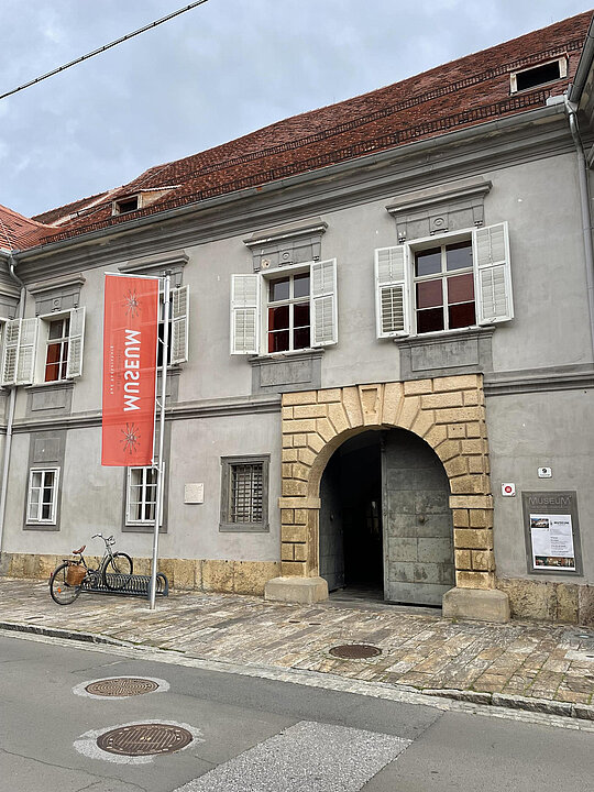 Dreharbeiten für "Wer bist du: Steiermark?" im Museum im alten Zeughaus Bad Radkersburg