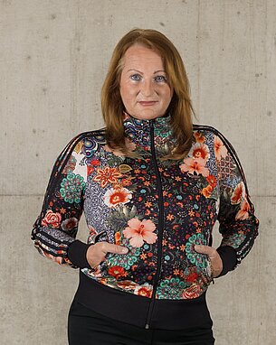 Portrait of Gabriela Filzwieser.