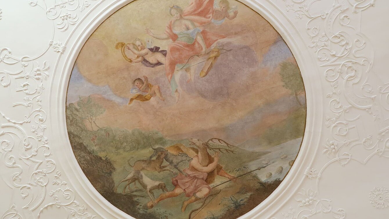 Ansicht von Diana und Actaeon als Deckengemälde im Dianasaal in Schloss Stainz.