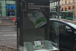 Vitrine im öffentlichen Raum
