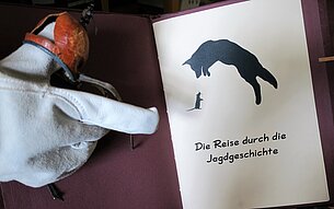 Mit Workshop: Der Fuchs Hubsi begleitet durch die Jagdgeschichte