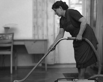 Alles Arbeit. Frauen zwischen Erwerbs- und Sorgetätigkeit, Fotoarchiv Blaschka 1950-1966