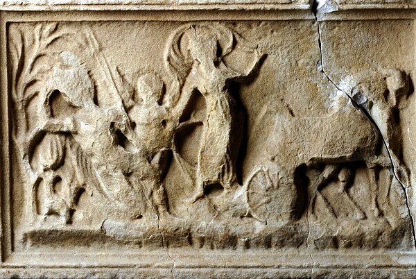 Relief mit Darstellung von Selene und Endymion aus der ehem. Margarethen-Kirche in Voitsberg (3. Viertel des 2. Jahrhunderts nach Christus)