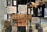 Modell Geschichte des Hauses Zu sehen sind verschiedenen Bauabschnitte des Museums, dargestellt anhand von einem Holzmodell